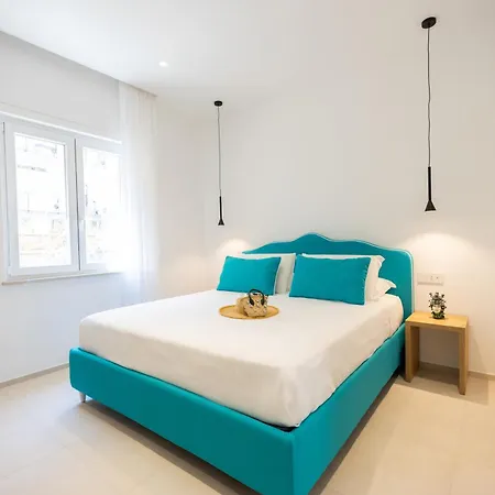 Vittoria Oda ve Kahvaltı 3*