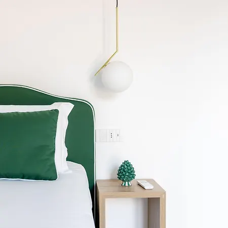 Oda ve Kahvaltı Vittoria